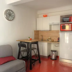  Appartement Au Cœur Du Village Provençale De Riez. Dans Le Verdon. France
